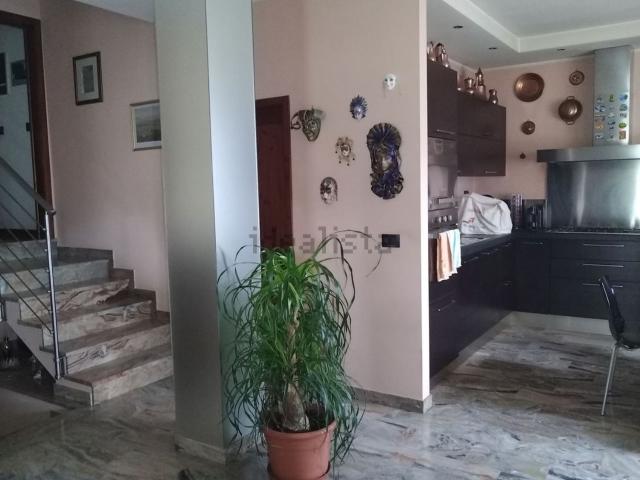Villetta indipendente in vendita di 150 m² in Via Brigata Stella Rossa