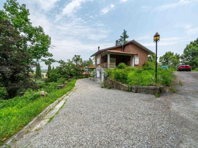 Villetta indipendente in vendita di 150 m² in Via Gaetano Donizetti, 17