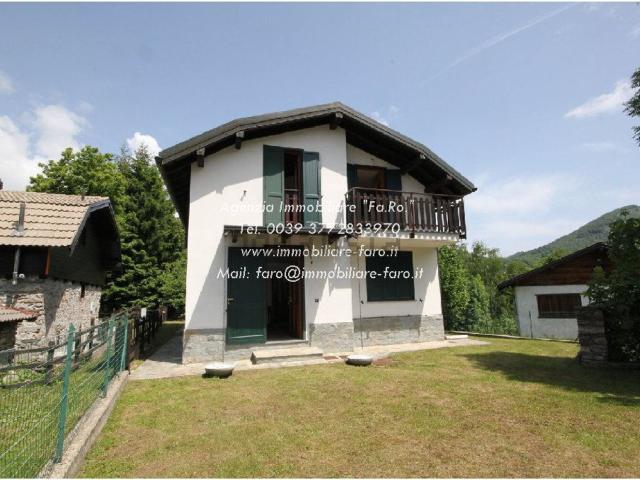 Villetta indipendente in vendita di 150 m² in Via Giulio Pastore