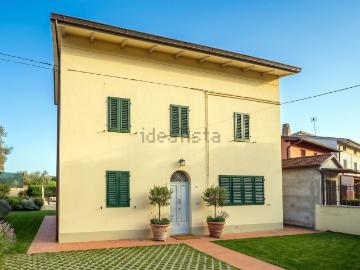 Villetta indipendente in vendita di 150 m² in Via Giuseppe Giusti