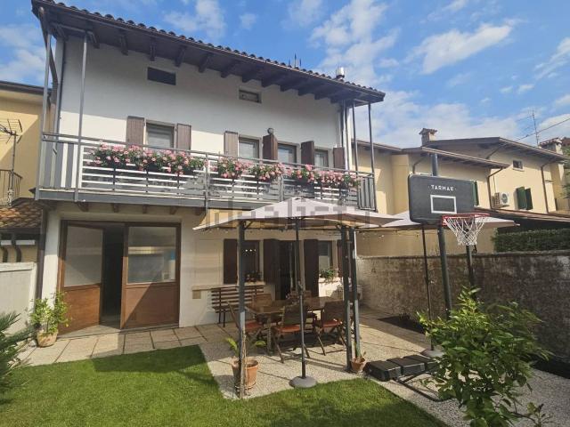 Villetta indipendente in vendita di 150 m² in Via Giuseppe Mazzini
