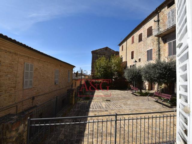 Villetta indipendente in vendita di 150 m² in Via Giacomo Leopardi, 23