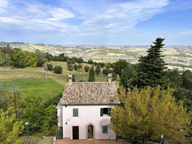 Villetta indipendente in vendita di 150 m² in Via giacomo matteotti, 10