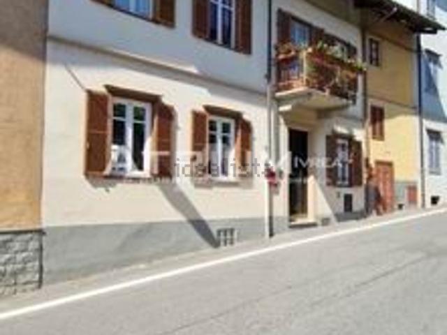 Villetta indipendente in vendita di 150 m² in Via Giovanni Flecchia