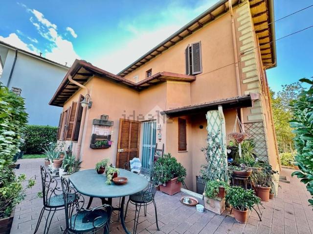 Villetta indipendente in vendita di 150 m² in Via Guglielmo Marconi, 350