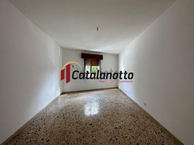 Villetta indipendente in vendita di 150 m² in Via Domenico Cirillo
