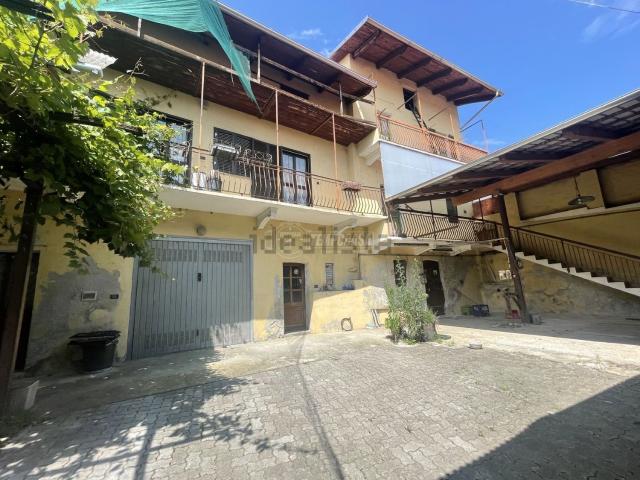 Villetta indipendente in vendita di 150 m² in Via Donio