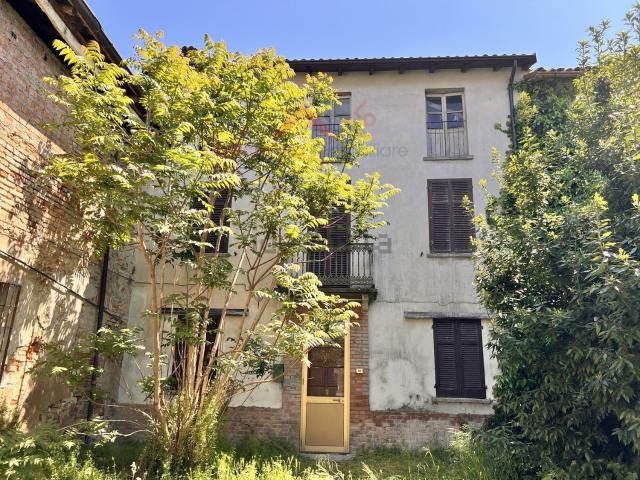 Villetta indipendente in vendita di 150 m² in Via Dante Alighieri, 26