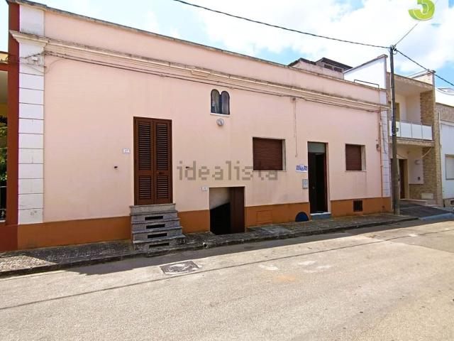 Villetta indipendente in vendita di 150 m² in Via dante alighieri, 21