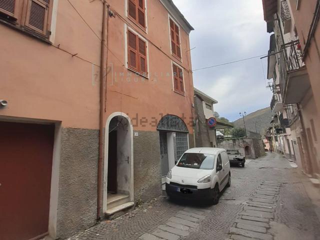 Villetta indipendente in vendita di 150 m² in Via de Filippi, 59