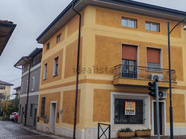 Villetta indipendente in vendita di 150 m² in Via del Mella, 2