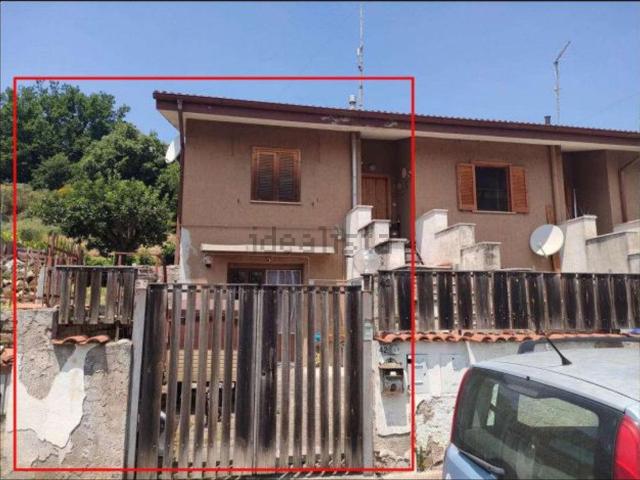 Villetta indipendente in vendita di 150 m² in Via del Cerreto, 42