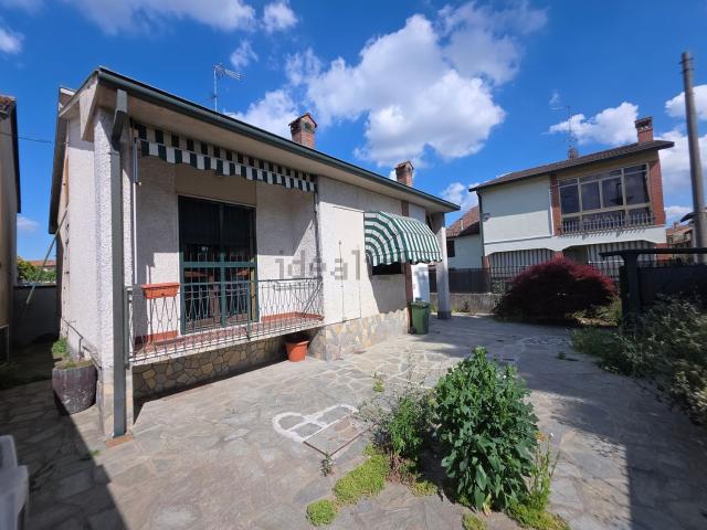 Villetta indipendente in vendita di 150 m² in Via del Pescherone, 16