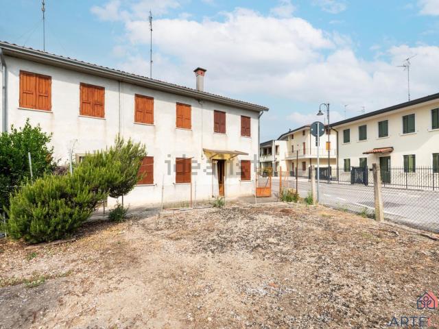 Villetta indipendente in vendita di 150 m² in Via del Popolo, 24