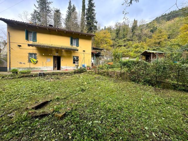 Villetta indipendente in vendita di 150 m² in Via della Piaggia