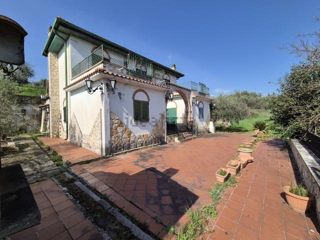 Villetta indipendente in vendita di 150 m² in Via delle Molette, 144