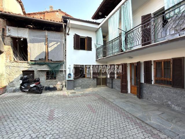 Villetta indipendente in vendita di 150 m² in Via Eritrea
