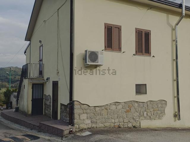 Villetta indipendente in vendita di 150 m² in Via FIGAROLA