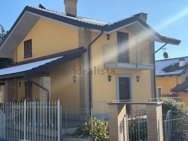 Villetta indipendente in vendita di 150 m² in Via Freinetto, 10