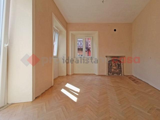 Villetta indipendente in vendita di 150 m² in Via Italia