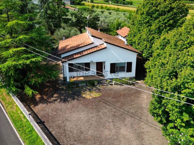 Villetta indipendente in vendita di 150 m² in Via Olmadella, 970