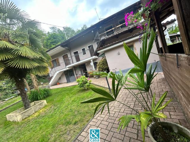 Villetta indipendente in vendita di 150 m² in Via Olmetto