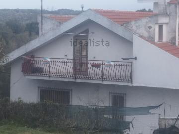 Villetta indipendente in vendita di 150 m² in Via Lazio