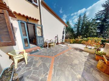 Villetta indipendente in vendita di 150 m² in Via La Vergine, 8