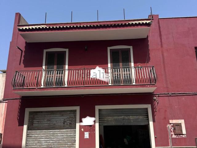 Villetta indipendente in vendita di 150 m² in Via Luigi Vanvitelli, 22