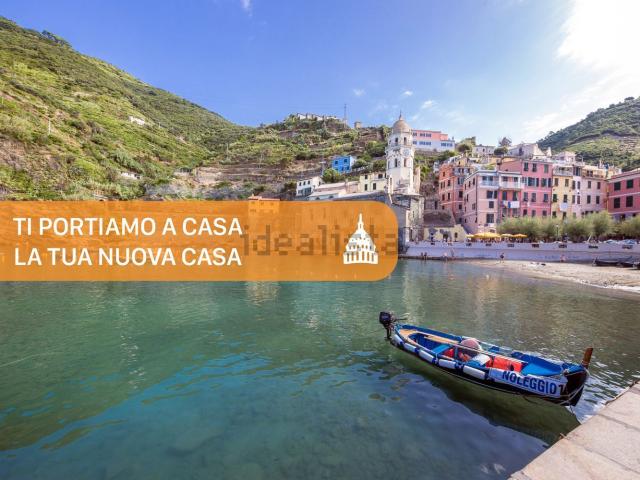 Villetta indipendente in vendita di 150 m² in Via M. Carattino, 2