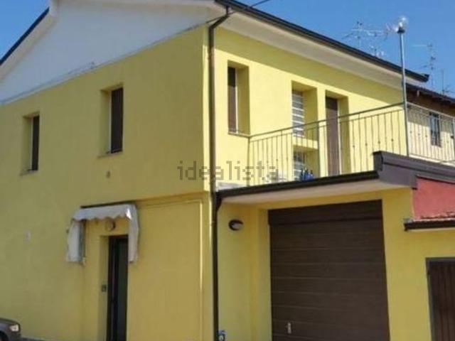 Villetta indipendente in vendita di 150 m² in Via magazzeno, 2608
