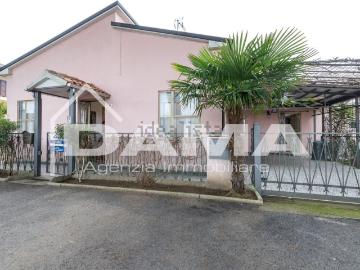 Villetta indipendente in vendita di 150 m² in Via Malva Nord, 59
