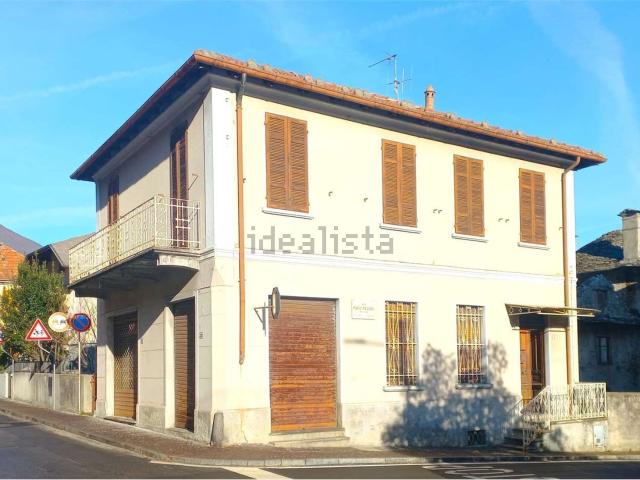 Villetta indipendente in vendita di 150 m² in Via Mario Massari, 1