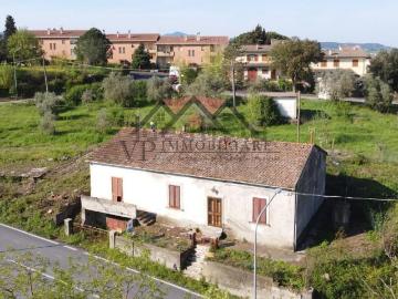 Villetta indipendente in vendita di 150 m² in Via Massetana, 62