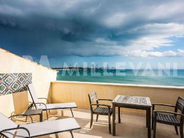 Villetta indipendente in vendita di 150 m² in Via Miramare