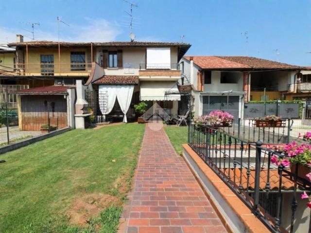 Villetta indipendente in vendita di 150 m² in Via Naviglio, 5