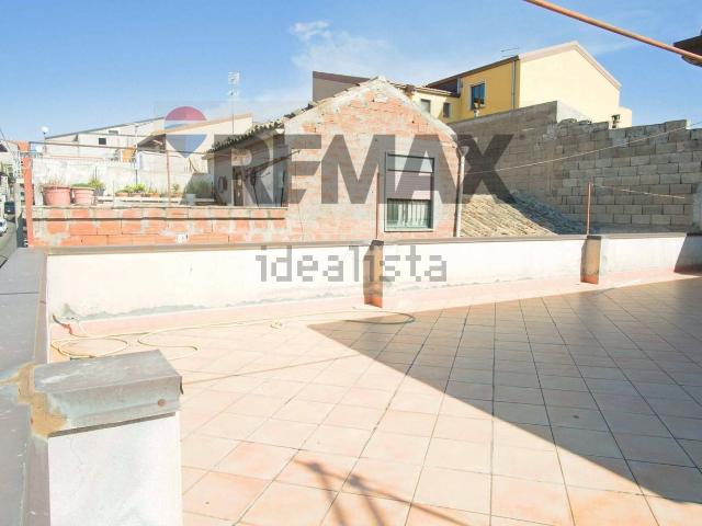 Villetta indipendente in vendita di 150 m² in Via Sambataro Salv 4