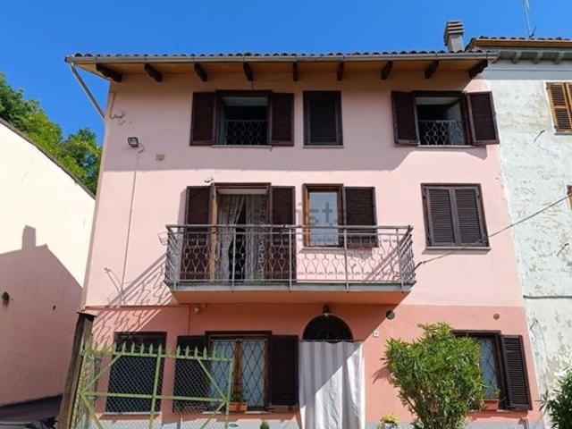 Villetta indipendente in vendita di 150 m² in Via San Martino, 11