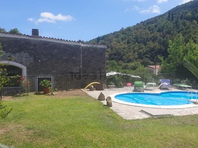 Villetta indipendente in vendita di 150 m² in Via San Antonio, 22