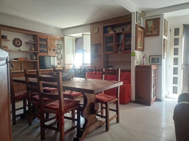 Villetta indipendente in vendita di 150 m² in Via Giacomo Leopardi