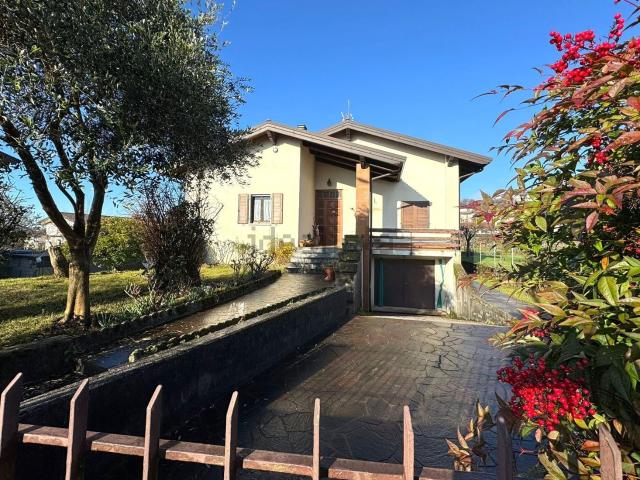Villetta indipendente in vendita di 150 m² in Via Santo Stefano