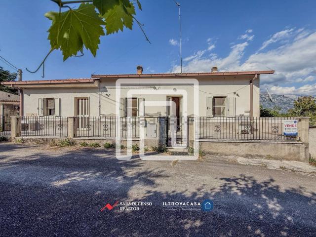 Villetta indipendente in vendita di 150 m² in Via ponte la torre, 9