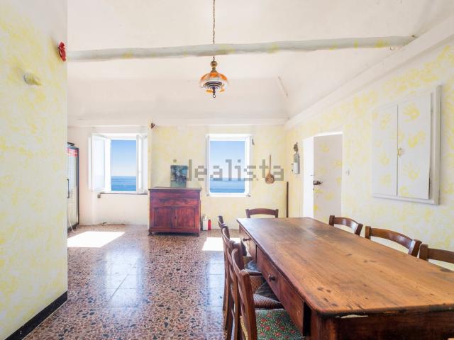 Villetta indipendente in vendita di 150 m² in Via Pale, 11