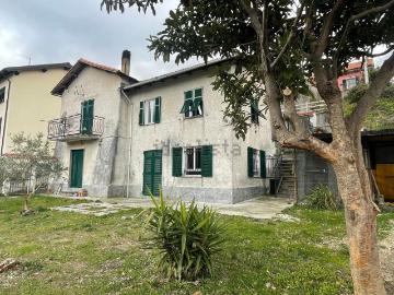 Villetta indipendente in vendita di 150 m² in Via Piancraiolo