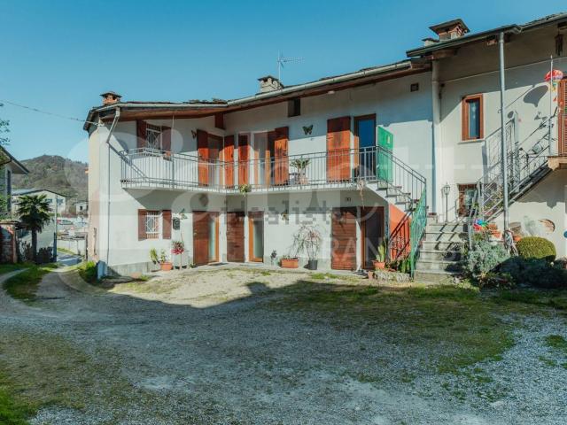 Villetta indipendente in vendita di 150 m² in Via Pinerolo, 1