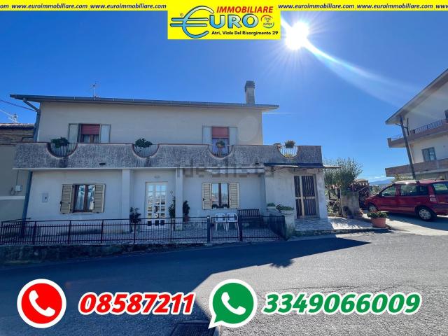 Villetta indipendente in vendita di 150 m² in Via Pretetulo, 25