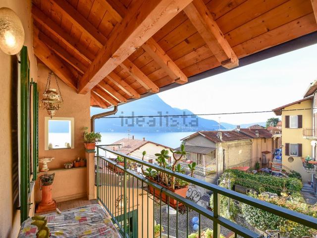 Villetta indipendente in vendita di 150 m² in Via Roma