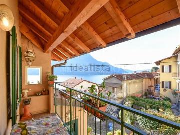 Villetta indipendente in vendita di 150 m² in Via Roma
