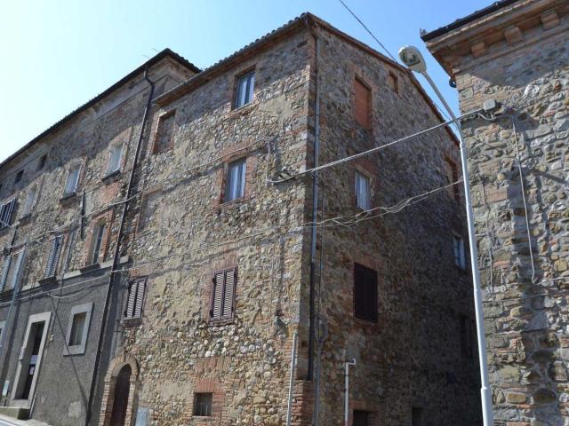 Villetta indipendente in vendita di 150 m² in Via Roma