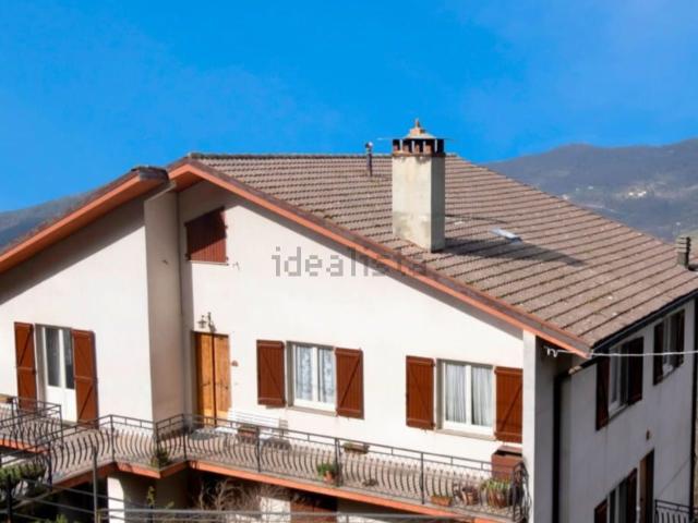Villetta indipendente in vendita di 150 m² in Via Roma